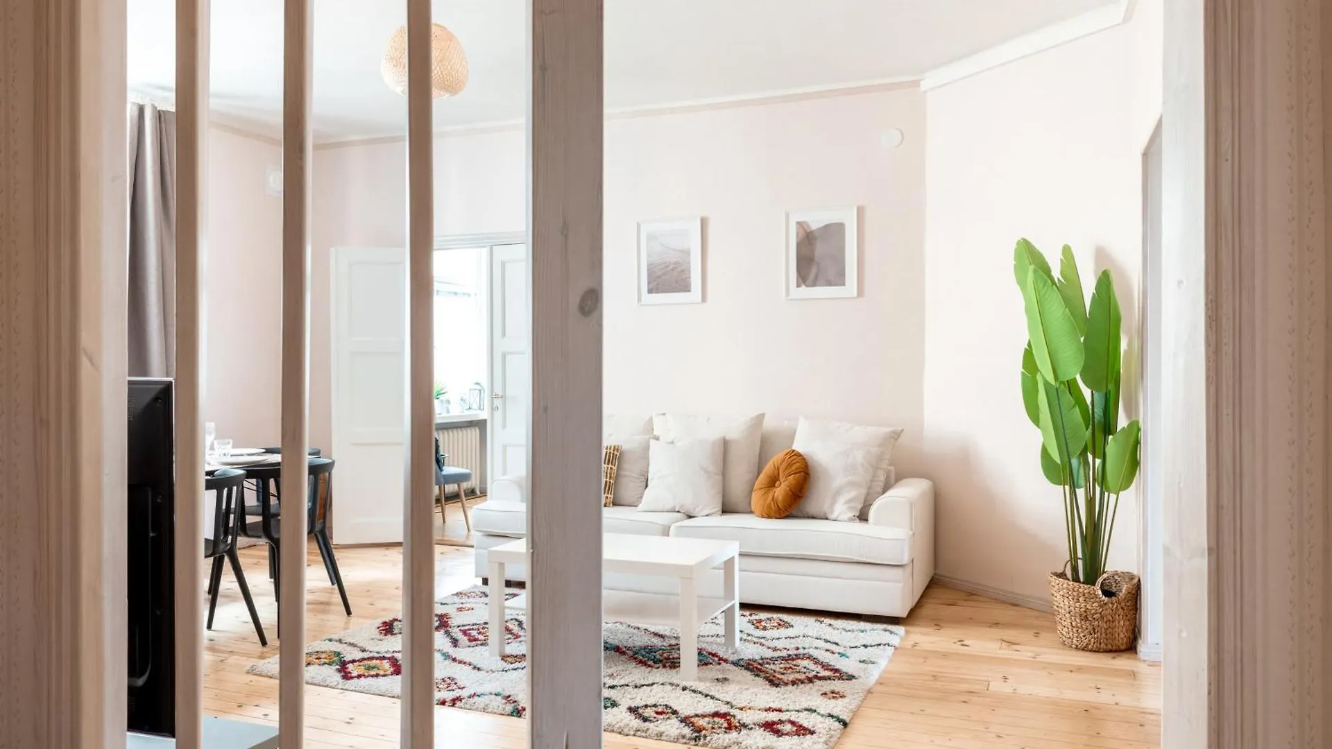2Ndhomes 125M2 4Br City Center Apartment With The Great Views Helsinki Finland
